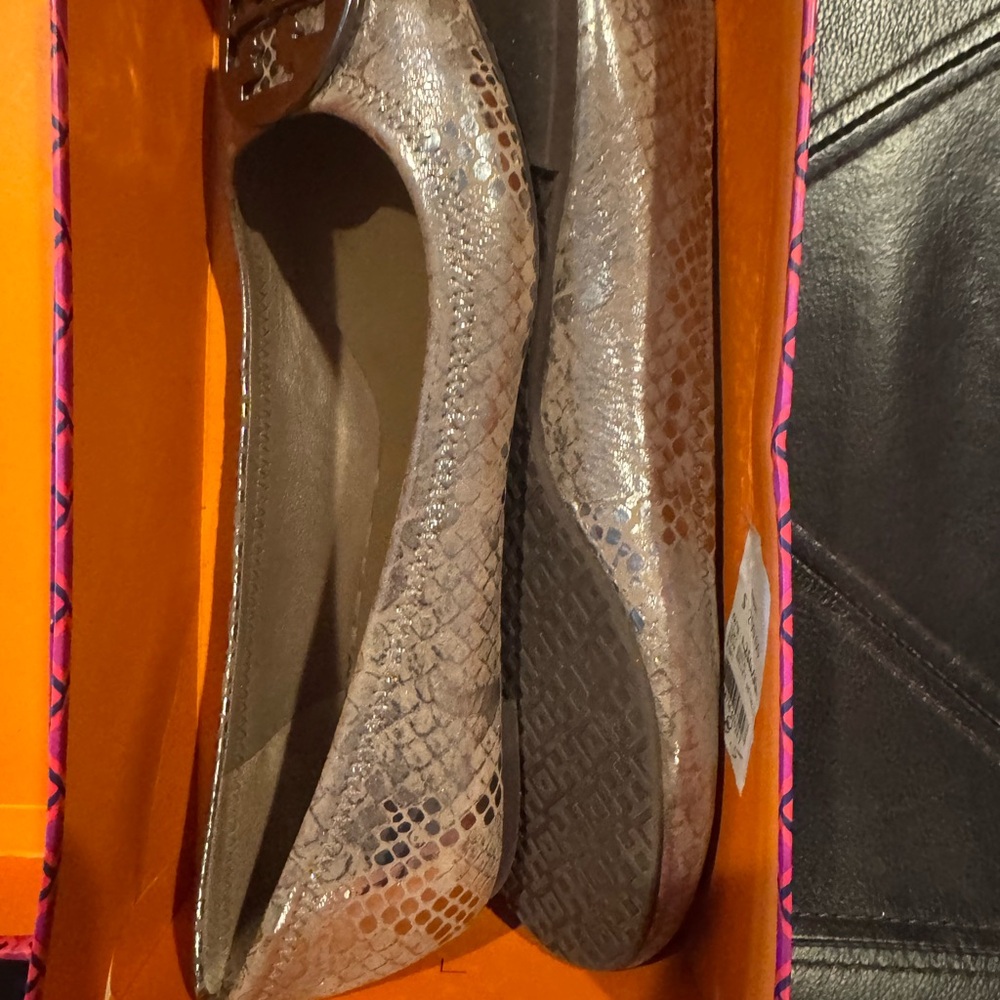 Tory Burch Snakeskin Pattern Loafers